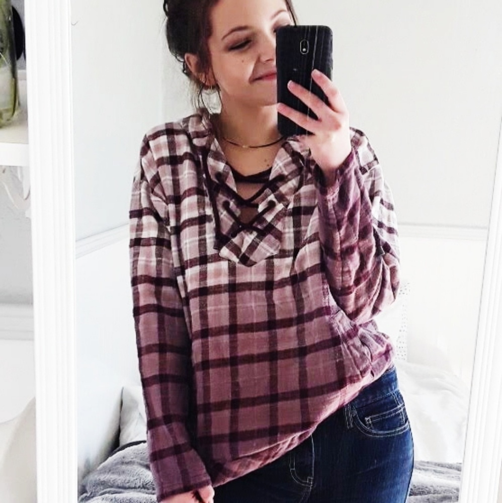 F21 Maroon Plaid Drawstring Hoodie w/ Pocket Fall